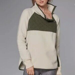 A&F Asymmetrical Fleece Women's Cream and Green